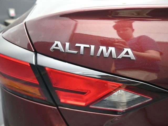 Used 2025 Nissan Altima 2.5 SV image 13