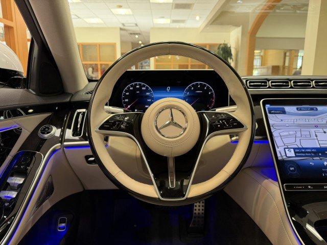 Certified 2025 Mercedes-Benz S 580 4MATIC Sedan image 8