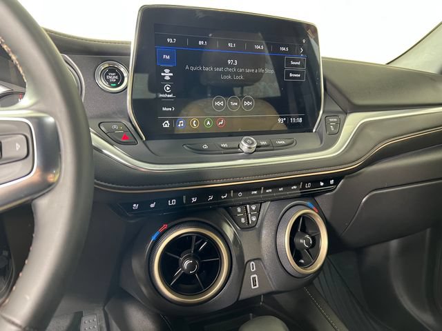 Used 2024 Chevrolet Blazer Premier w/ Driver Confidence II Package FWD image 19