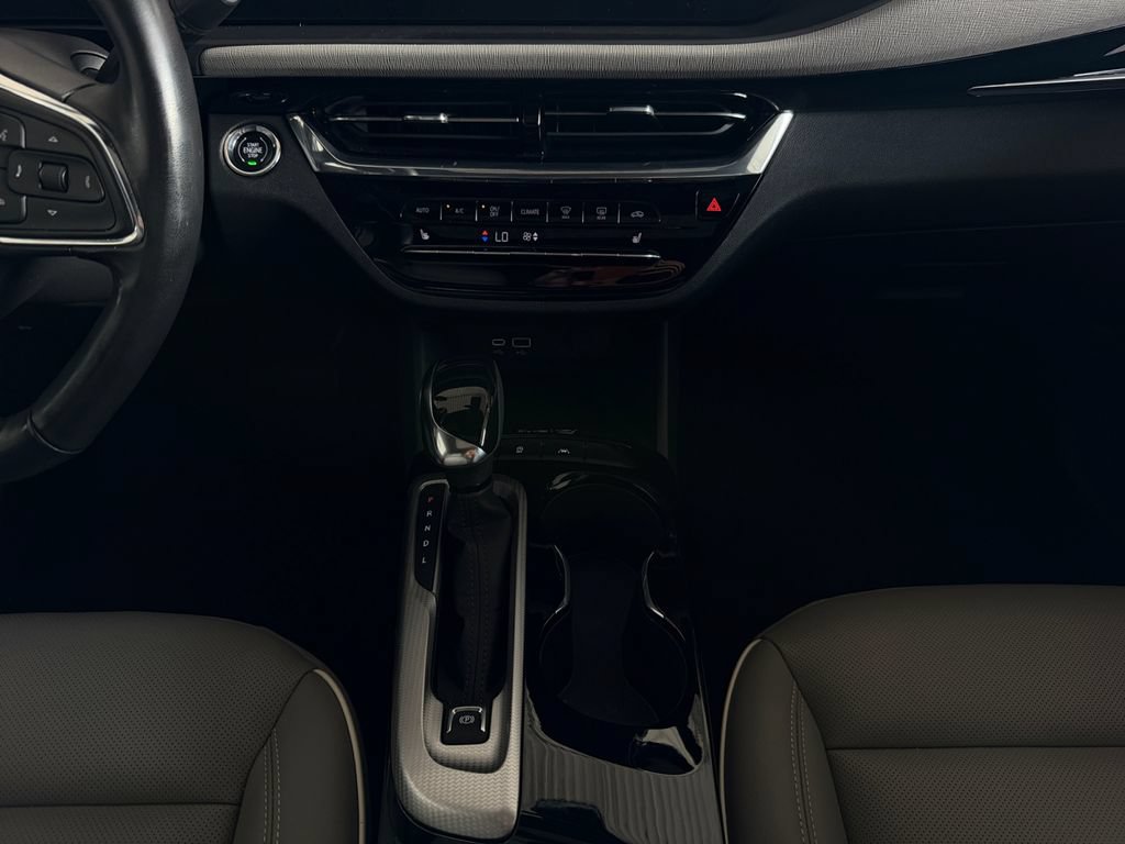 Used 2025 Buick Envista Avenir FWD image 18