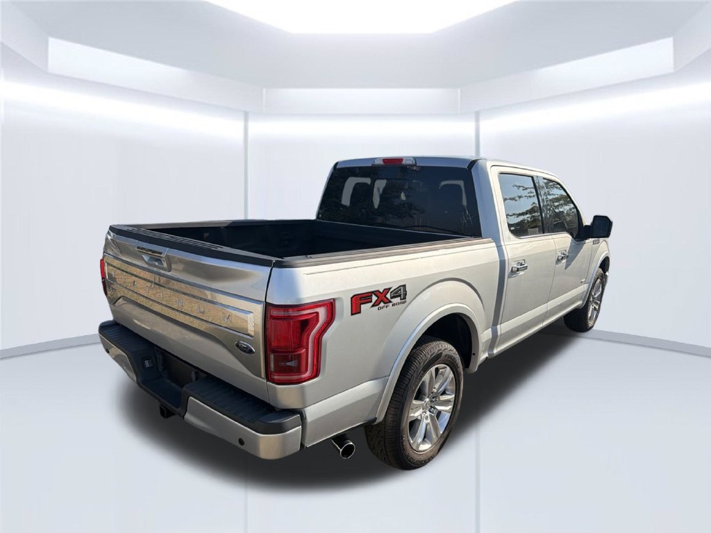 Used 2016 Ford F150 Platinum w/ Equipment Group 701A Luxury AWD/4WD image 3