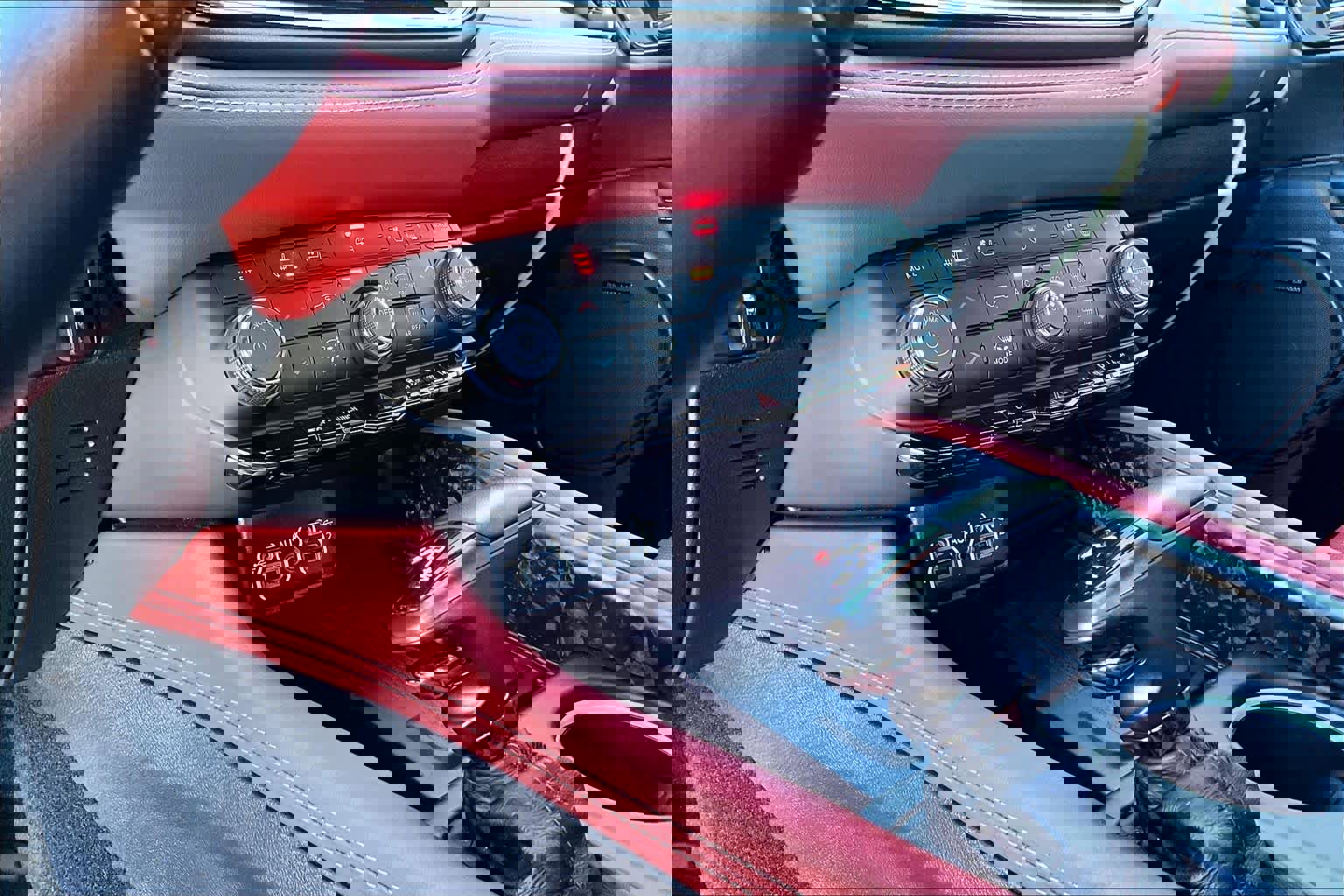 Used 2023 Dodge Durango SRT image 35