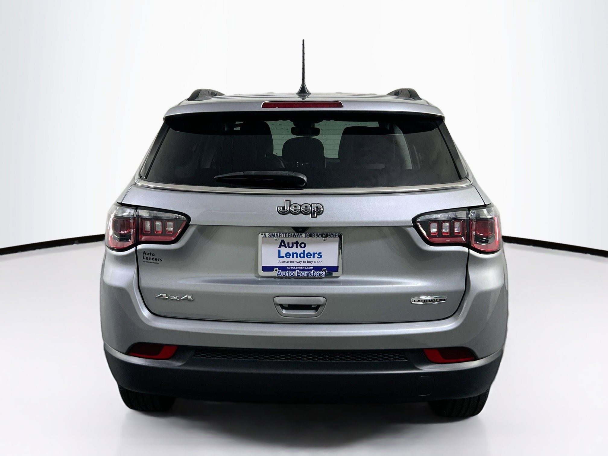 Used 2022 Jeep Compass Latitude AWD/4WD image 6