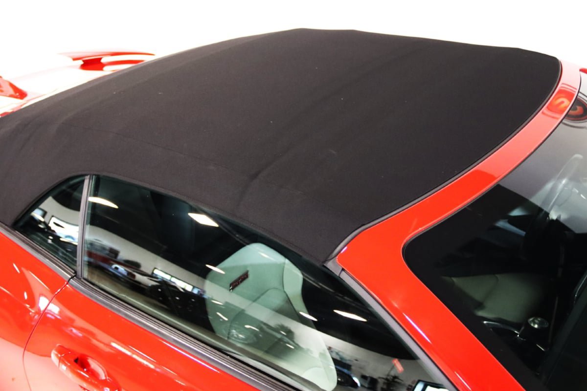Used 2018 Chevrolet Camaro SS RWD image 11
