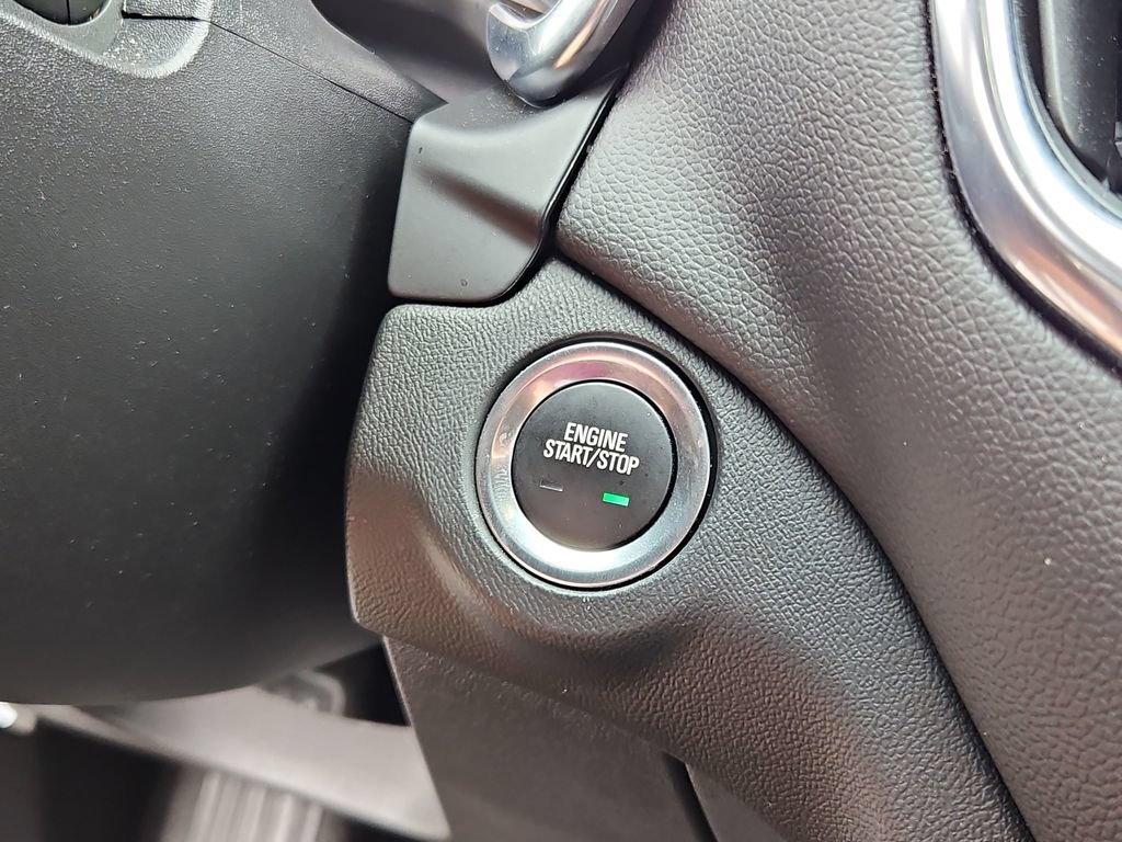 Used 2022 Chevrolet Equinox LT FWD image 16