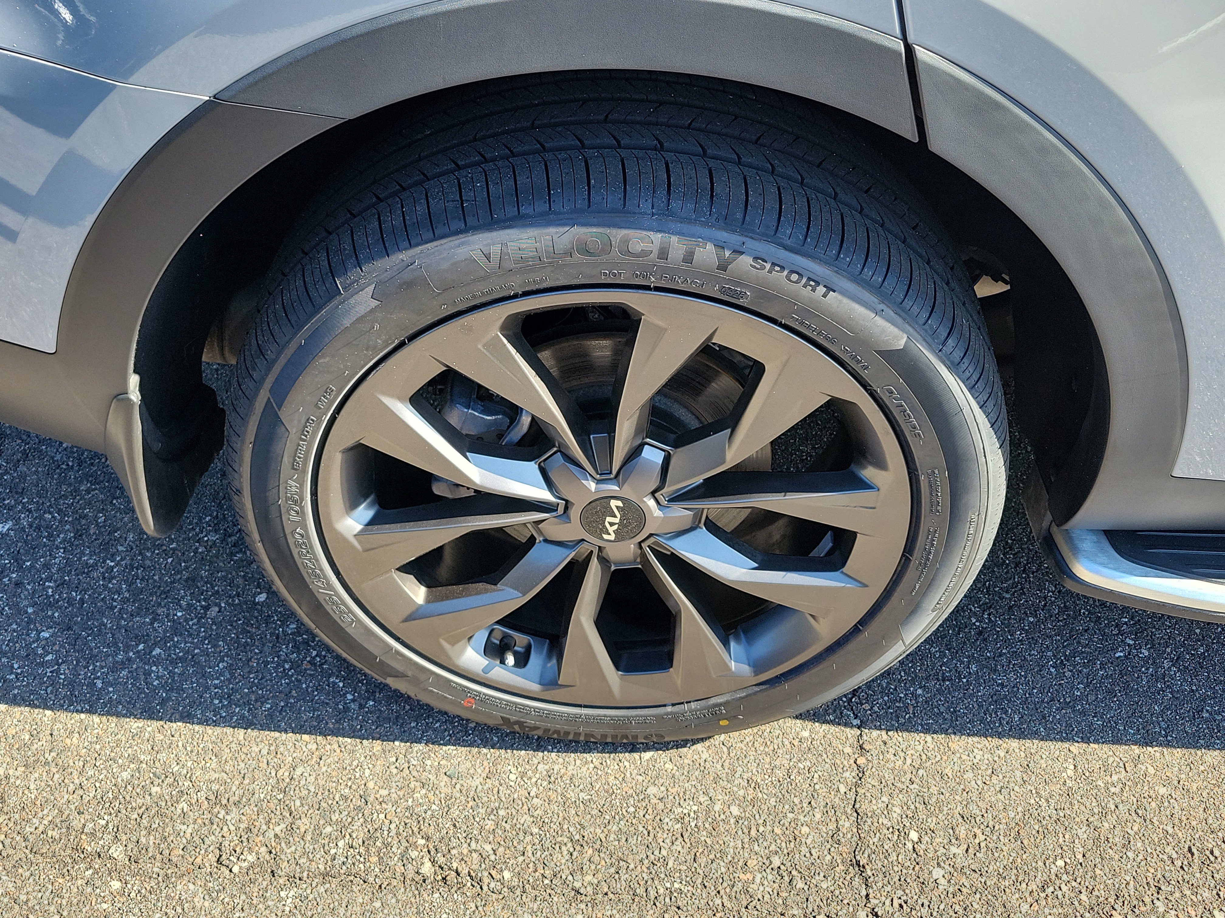 Certified 2023 Kia Sorento SX Prestige AWD/4WD image 43