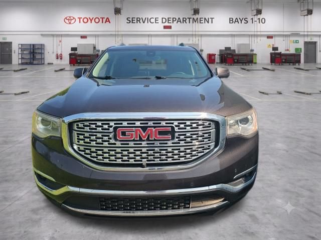 Used 2019 GMC Acadia Denali w/ Technology Package AWD/4WD image 3