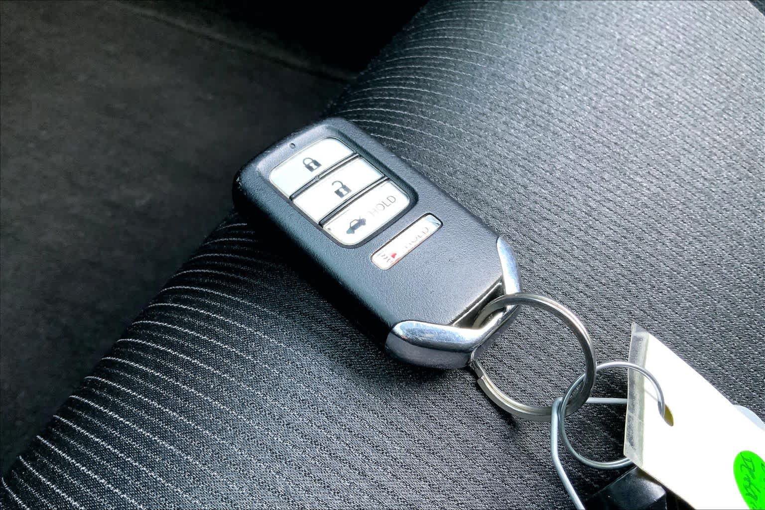 Used 2021 Honda Accord Sport image 14