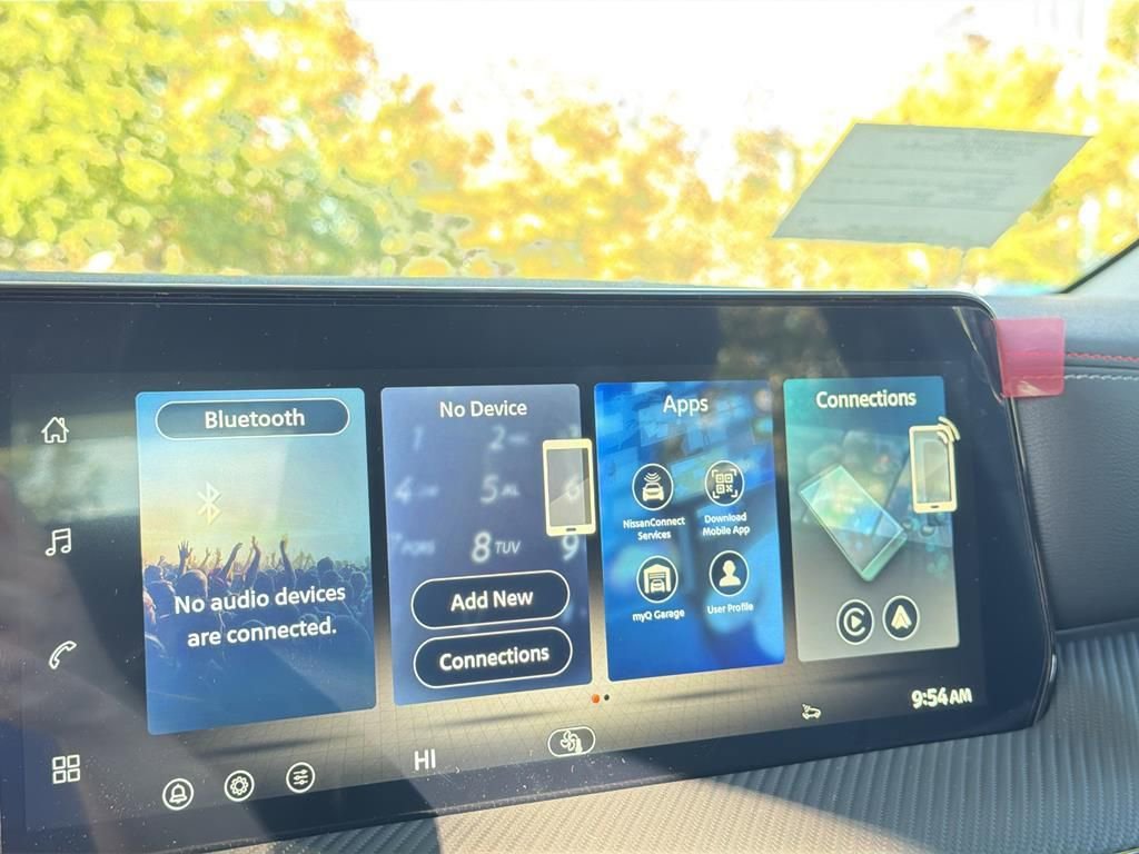 New 2026 Nissan Kicks SR image 24