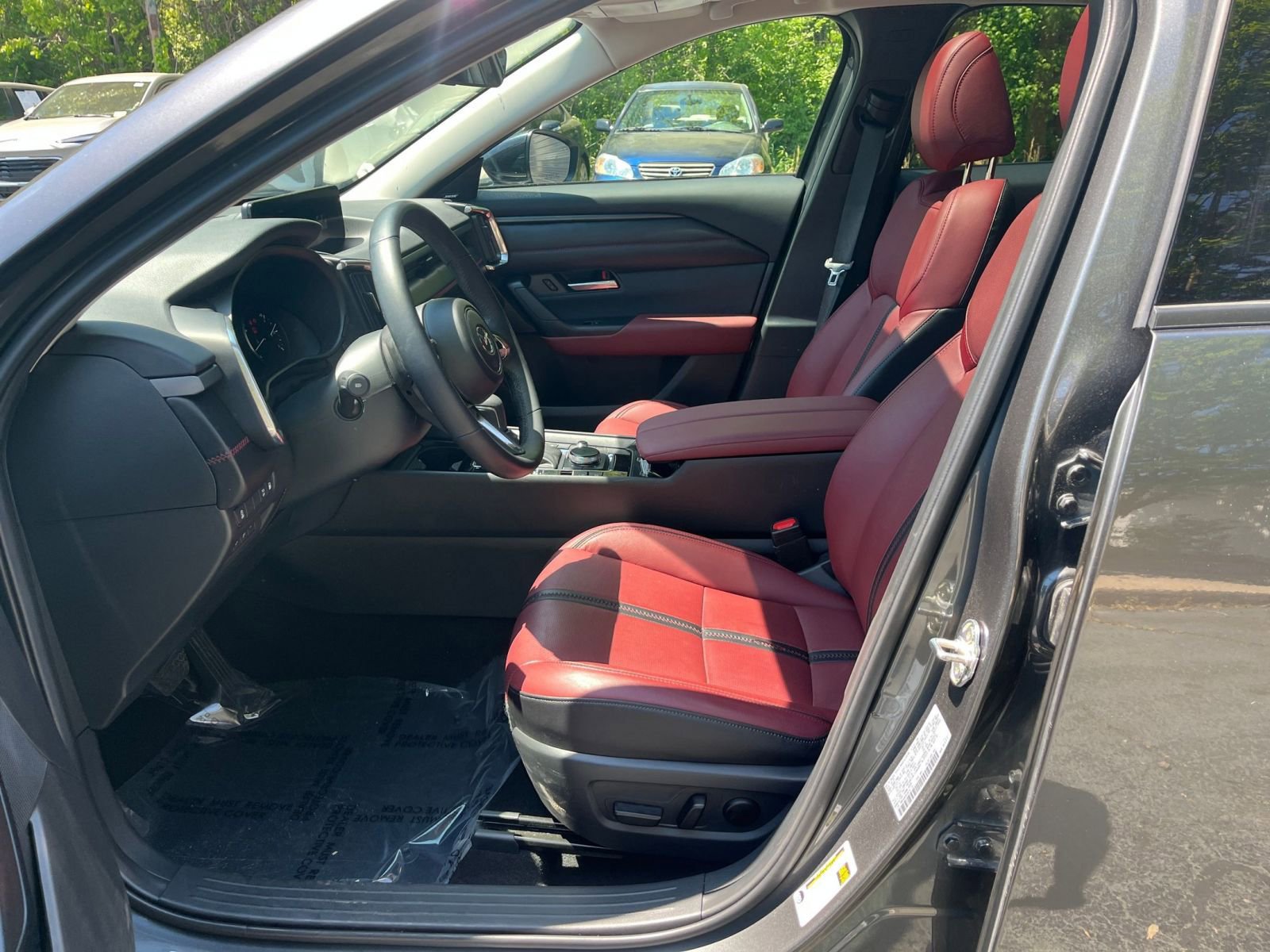 Used 2025 MAZDA CX-50 2.5 Hybrid w/ Premium Plus Pkg image 24