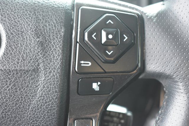 Used 2021 Toyota 4Runner TRD Off-Road Premium AWD/4WD image 21