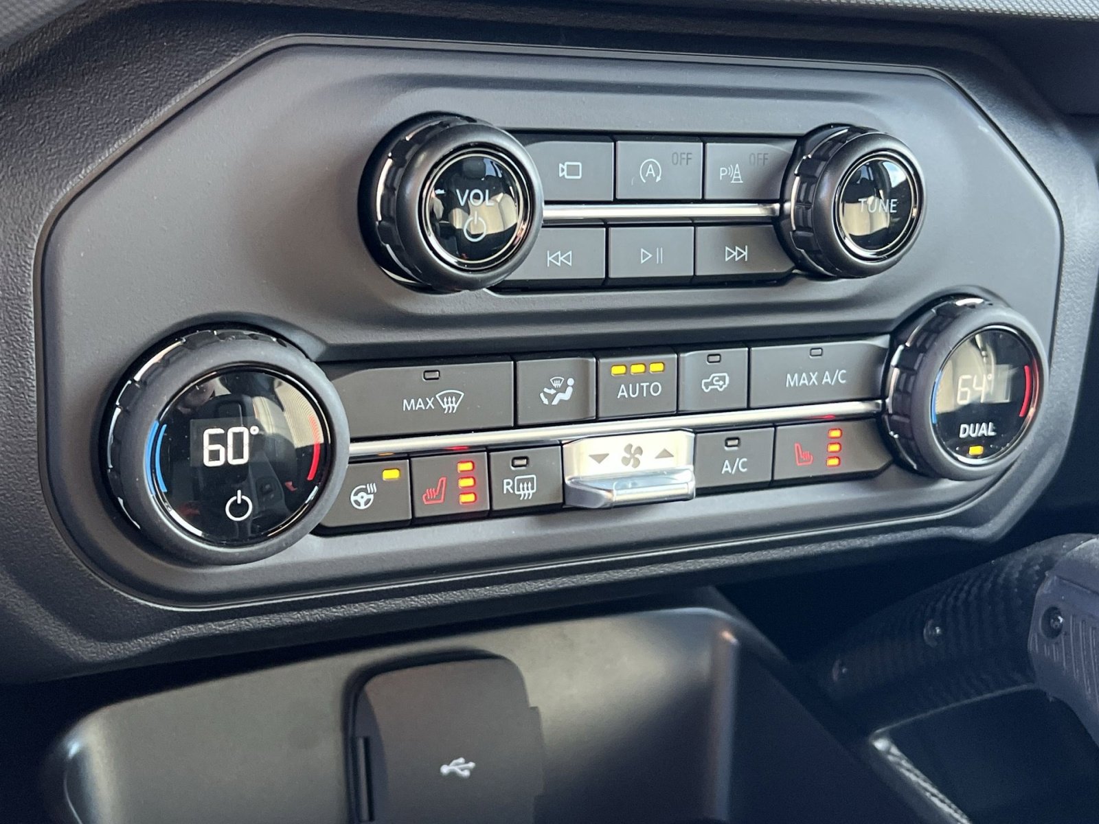 Used 2024 Ford Bronco Raptor w/ Interior Carbon Fiber Pack 6 image 21