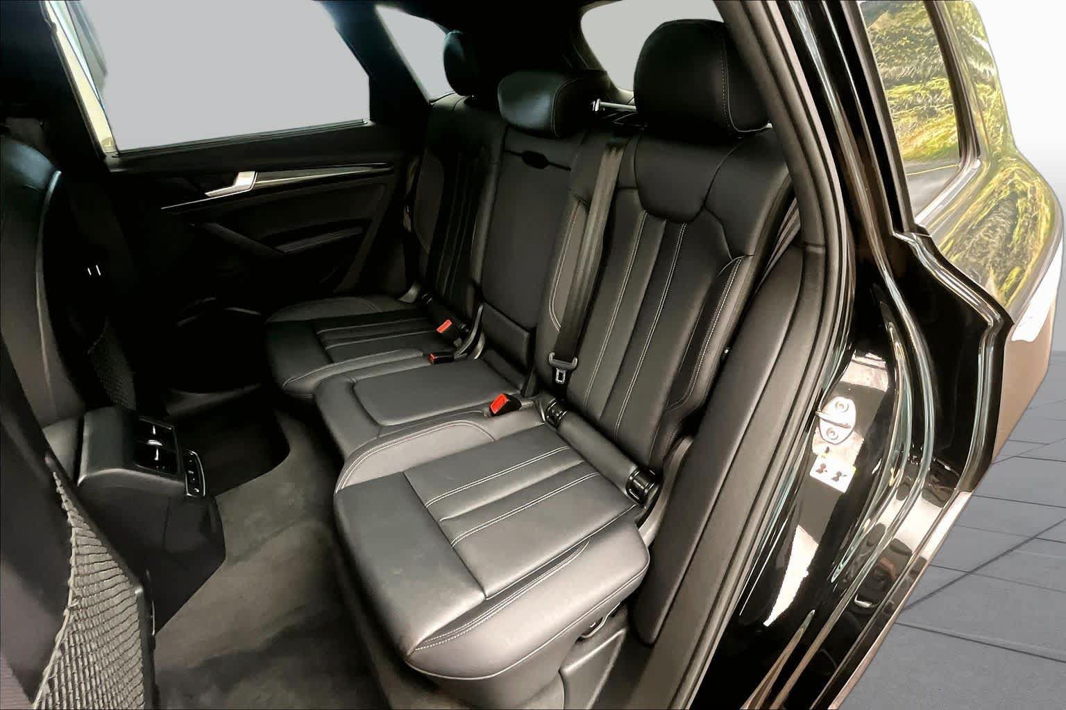 Certified 2023 Audi SQ5 Prestige w/ Prestige Package AWD/4WD image 20