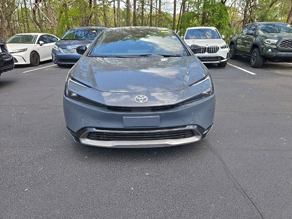 Used 2025 Toyota Prius Limited w/ Limited Premium Package image 14