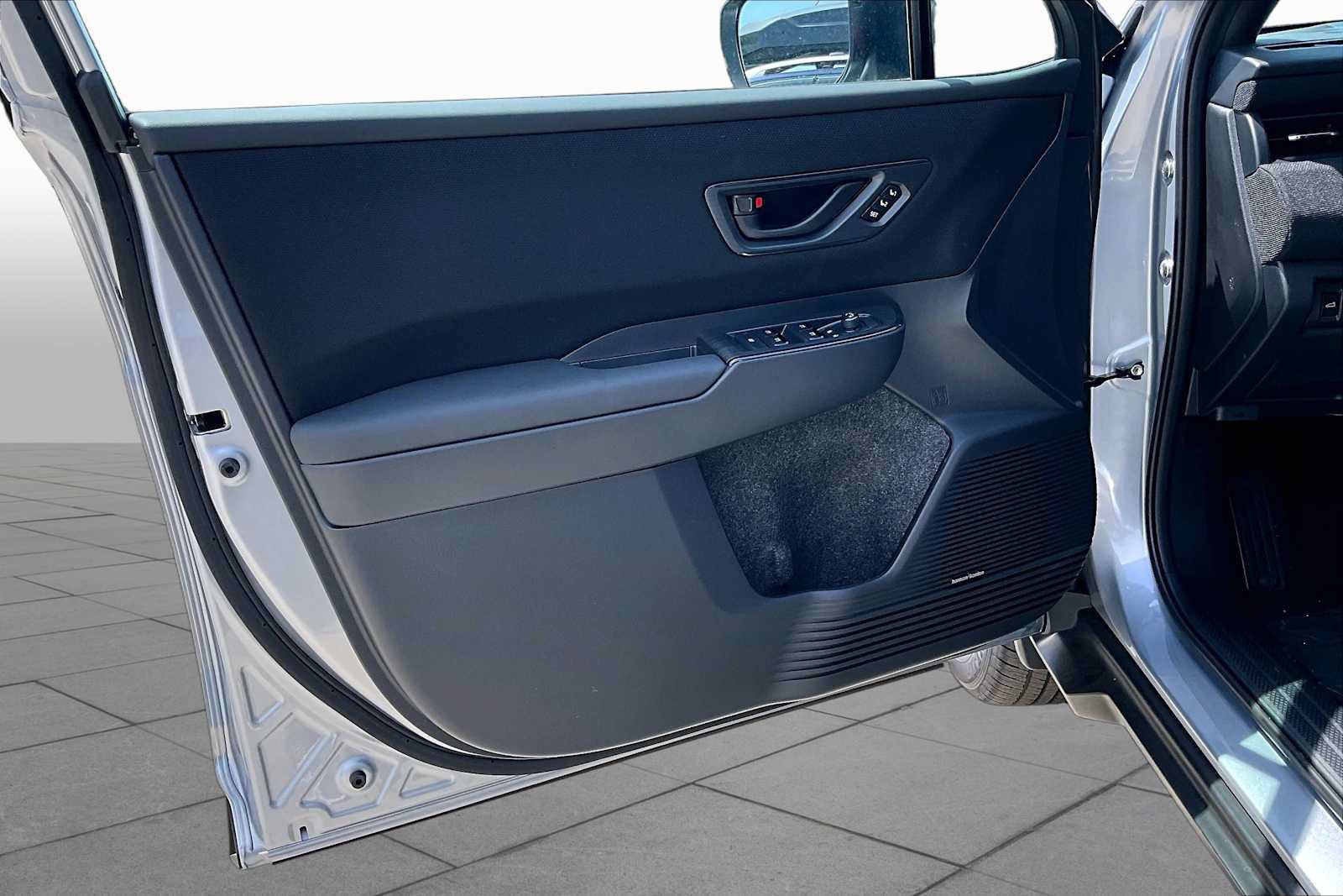New 2026 Subaru Outback Limited AWD/4WD image 10