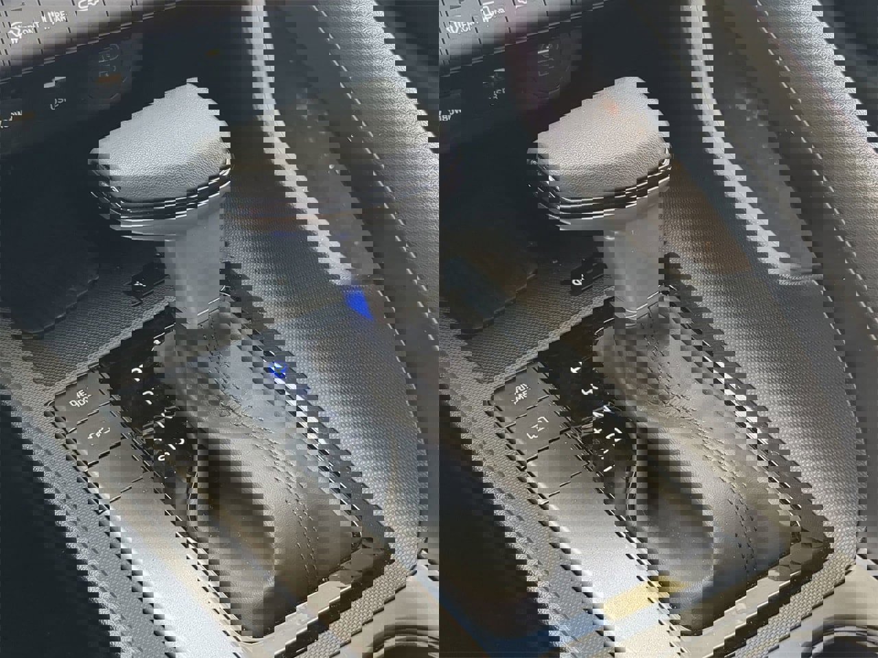 New 2025 Hyundai Elantra Sport image 28