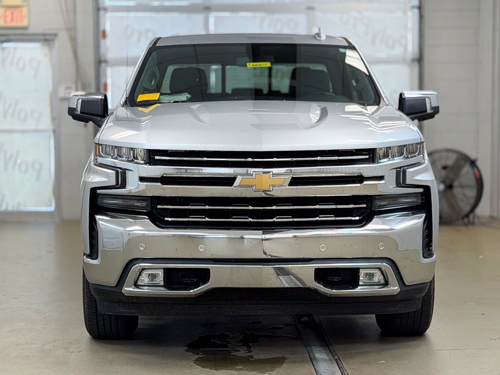 Used 2020 Chevrolet Silverado 1500 LTZ w/ LTZ Plus Package AWD/4WD image 2