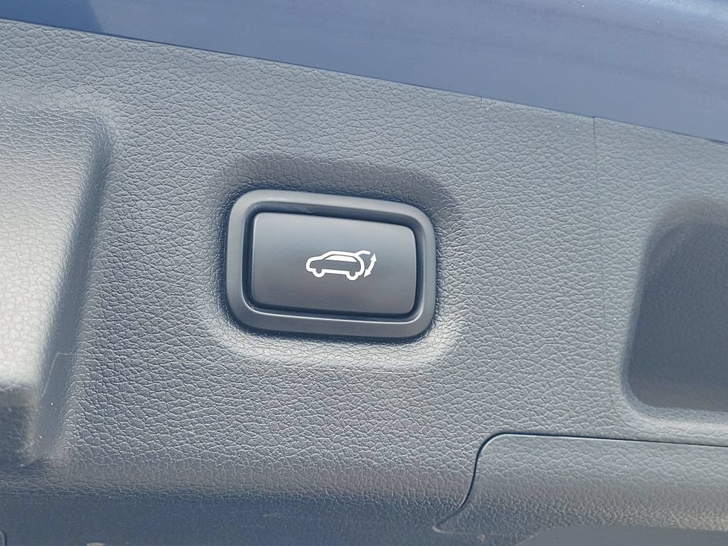 Used 2020 Hyundai Santa Fe SEL FWD image 10
