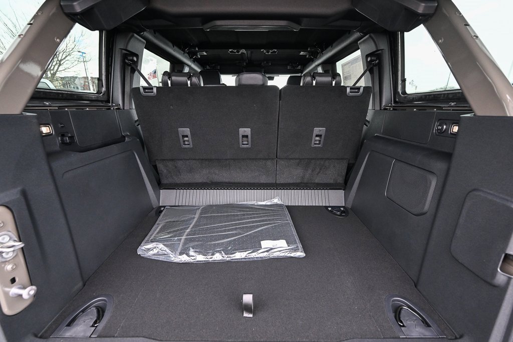 New 2025 Ford Bronco Outer Banks image 14