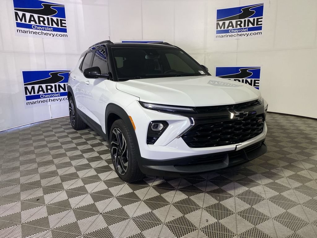 Used 2024 Chevrolet TrailBlazer RS w/ Convenience Package
