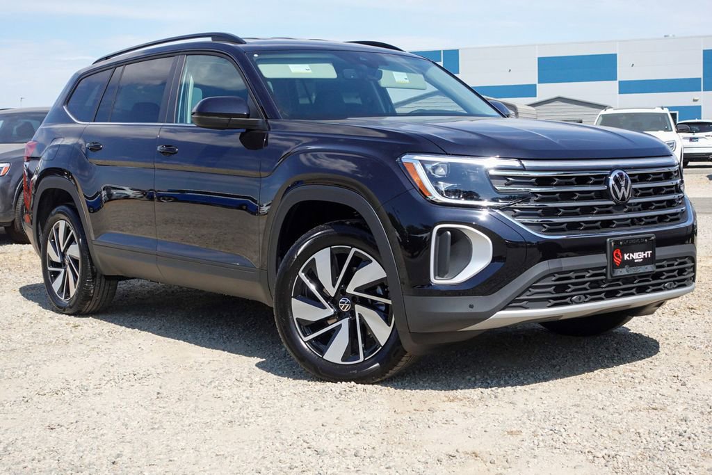 New 2026 Volkswagen Atlas SE image 3