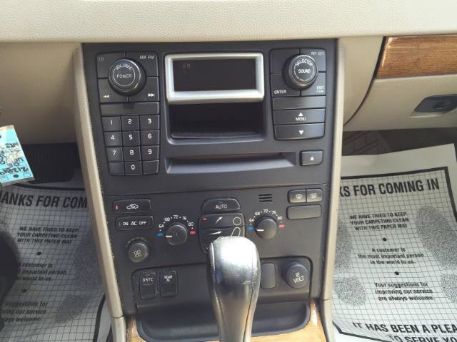 Used 2005 Volvo XC90 2.5T image 22
