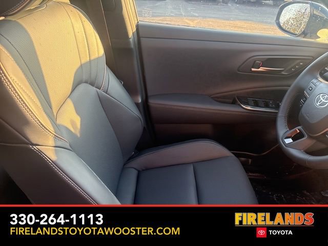 New 2026 Toyota Crown Platinum image 32