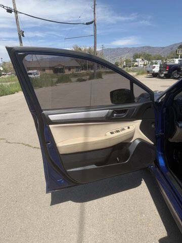 Used 2016 Subaru Legacy 2.5i Premium AWD/4WD image 19