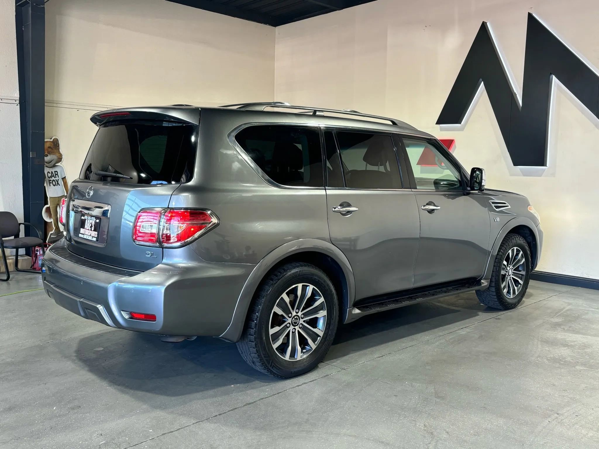Used 2017 Nissan Armada SL image 11
