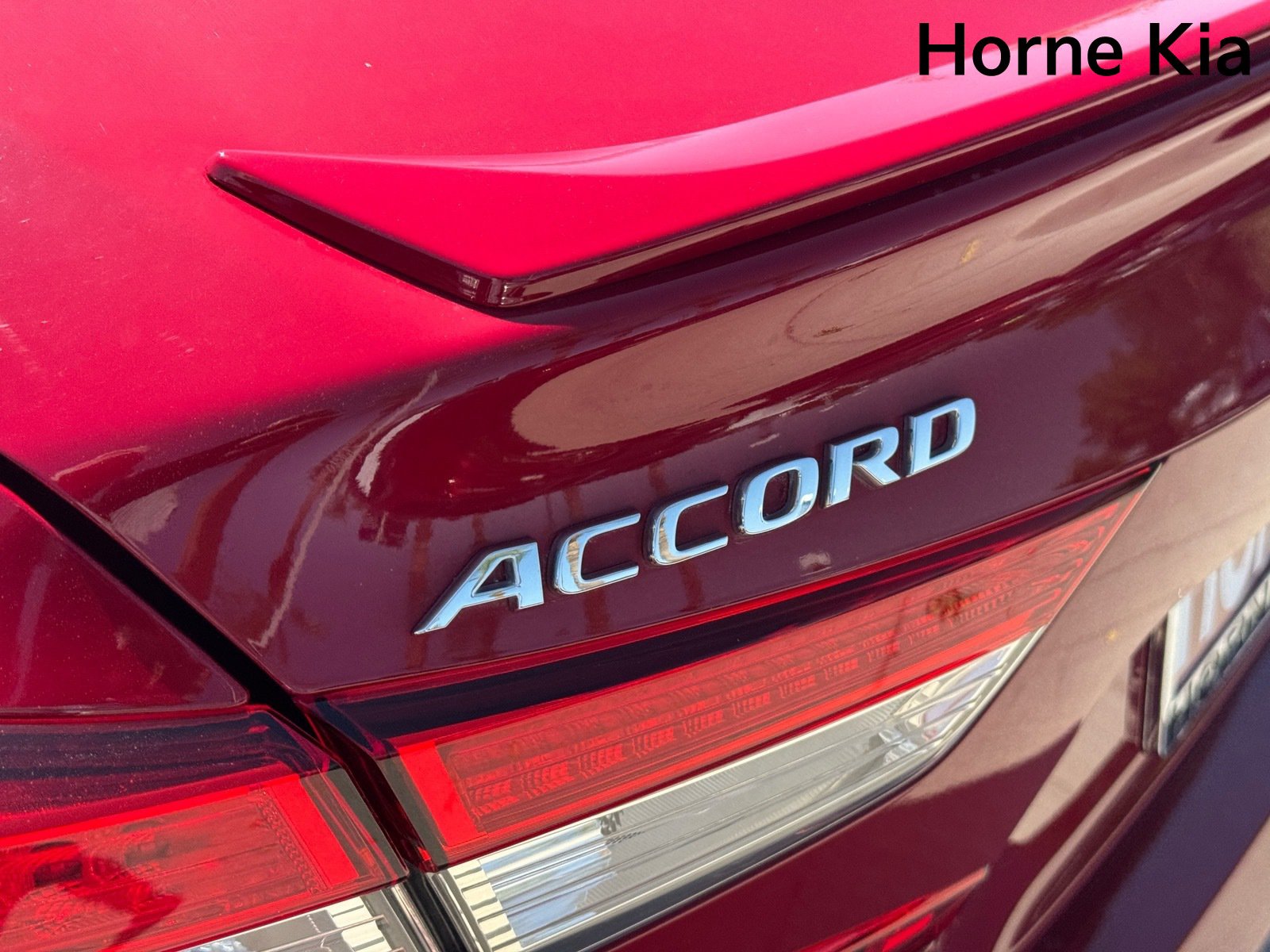Used 2018 Honda Accord Sport image 30