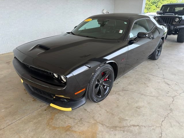 Used 2023 Dodge Challenger R/T w/ Blacktop Package RWD image 2
