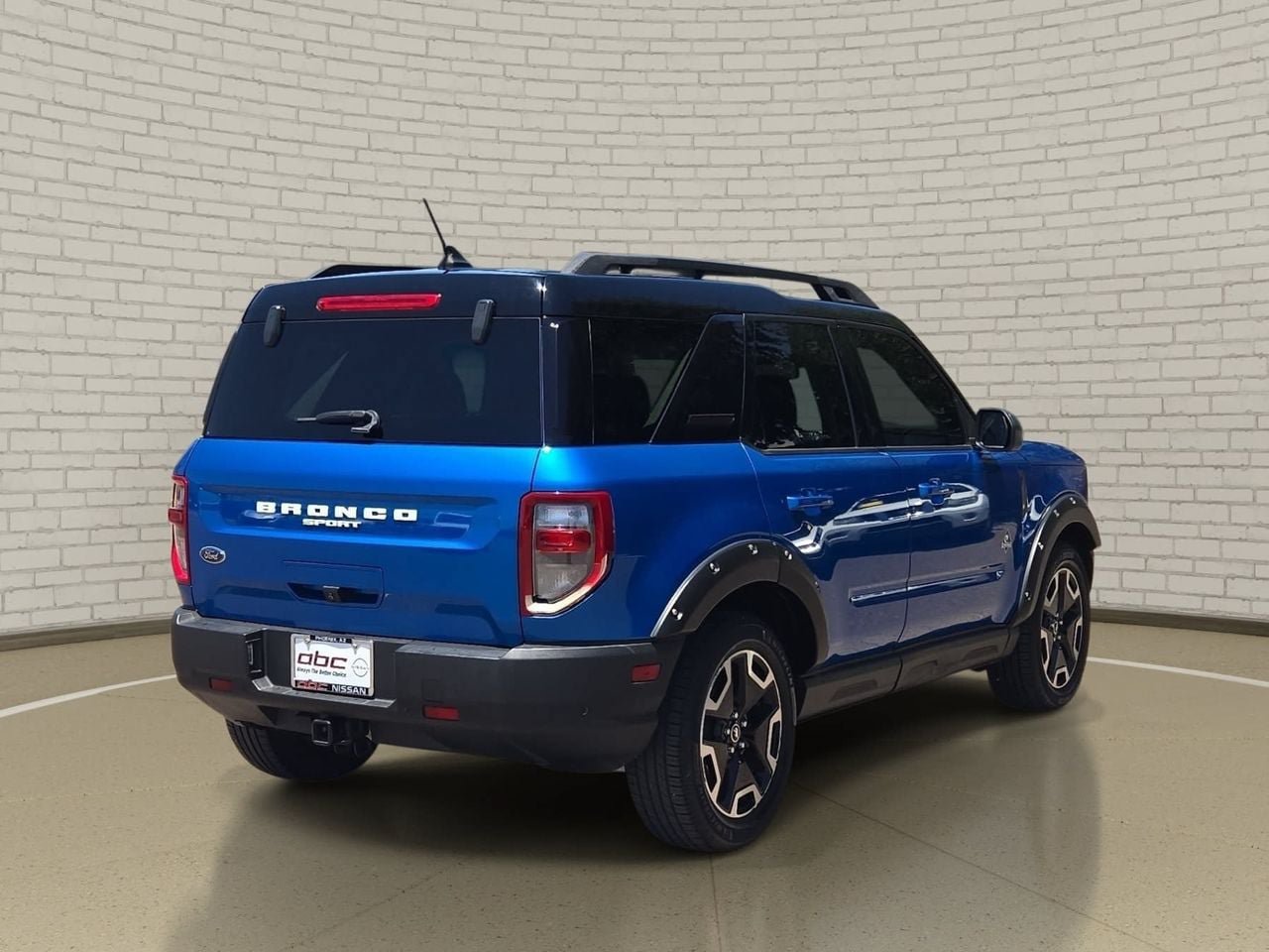 Used 2022 Ford Bronco Sport Outer Banks w/ Tech Package AWD/4WD image 5