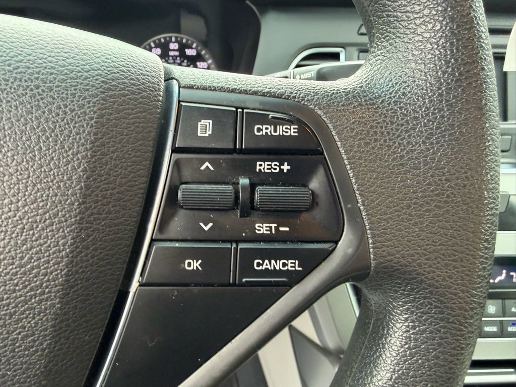 Used 2016 Hyundai Sonata SE image 19