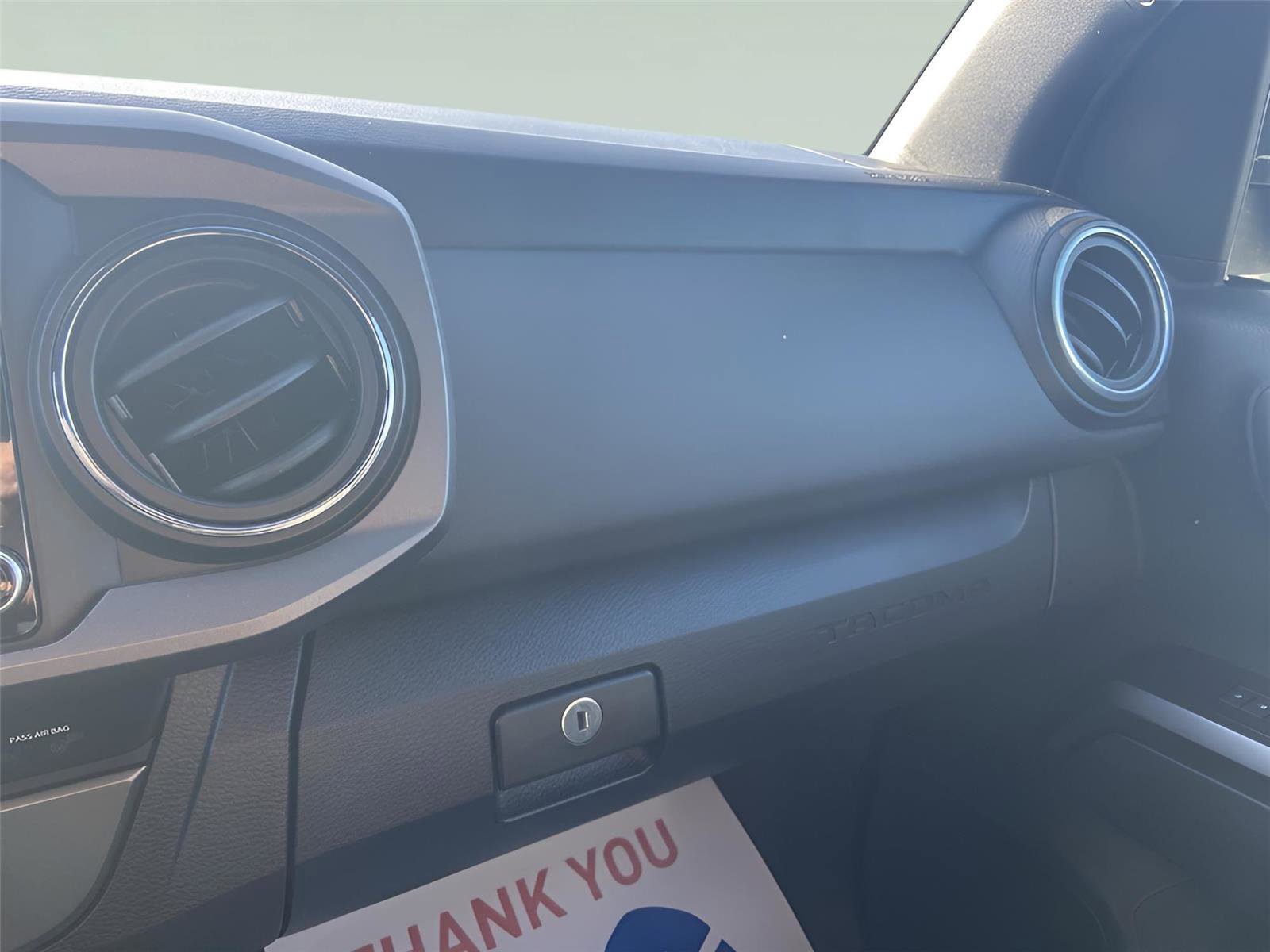 Used 2022 Toyota Tacoma TRD Sport image 34