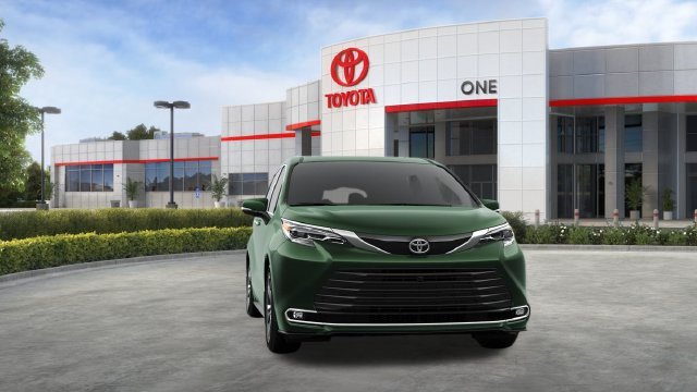 New 2026 Toyota Sienna Platinum AWD/4WD image 19