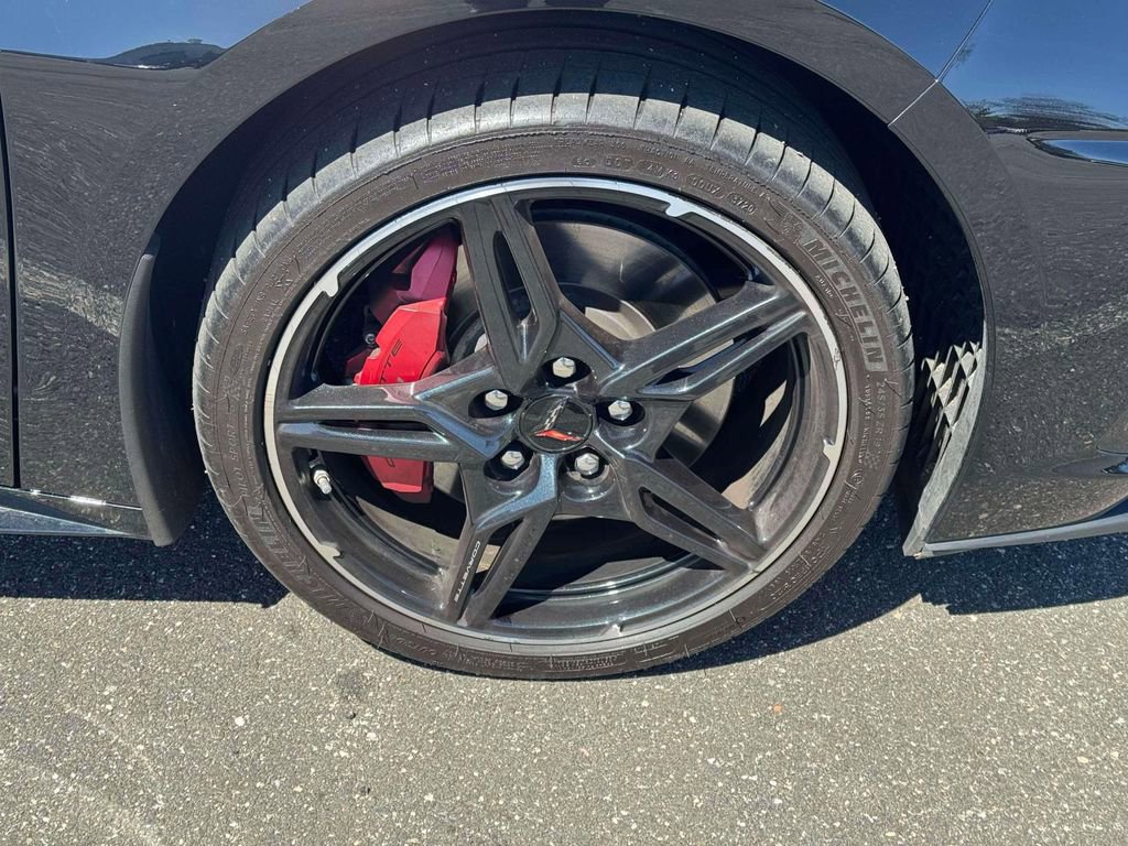 Used 2020 Chevrolet Corvette Stingray Premium Conv w/ 3LT Preferred Equipment Group RWD image 9