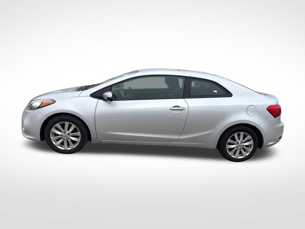 Used 2016 Kia Forte Koup EX FWD image 7