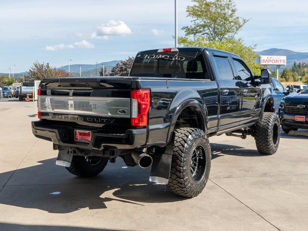 Used 2018 Ford F350 King Ranch w/ King Ranch Ultimate Package AWD/4WD image 7