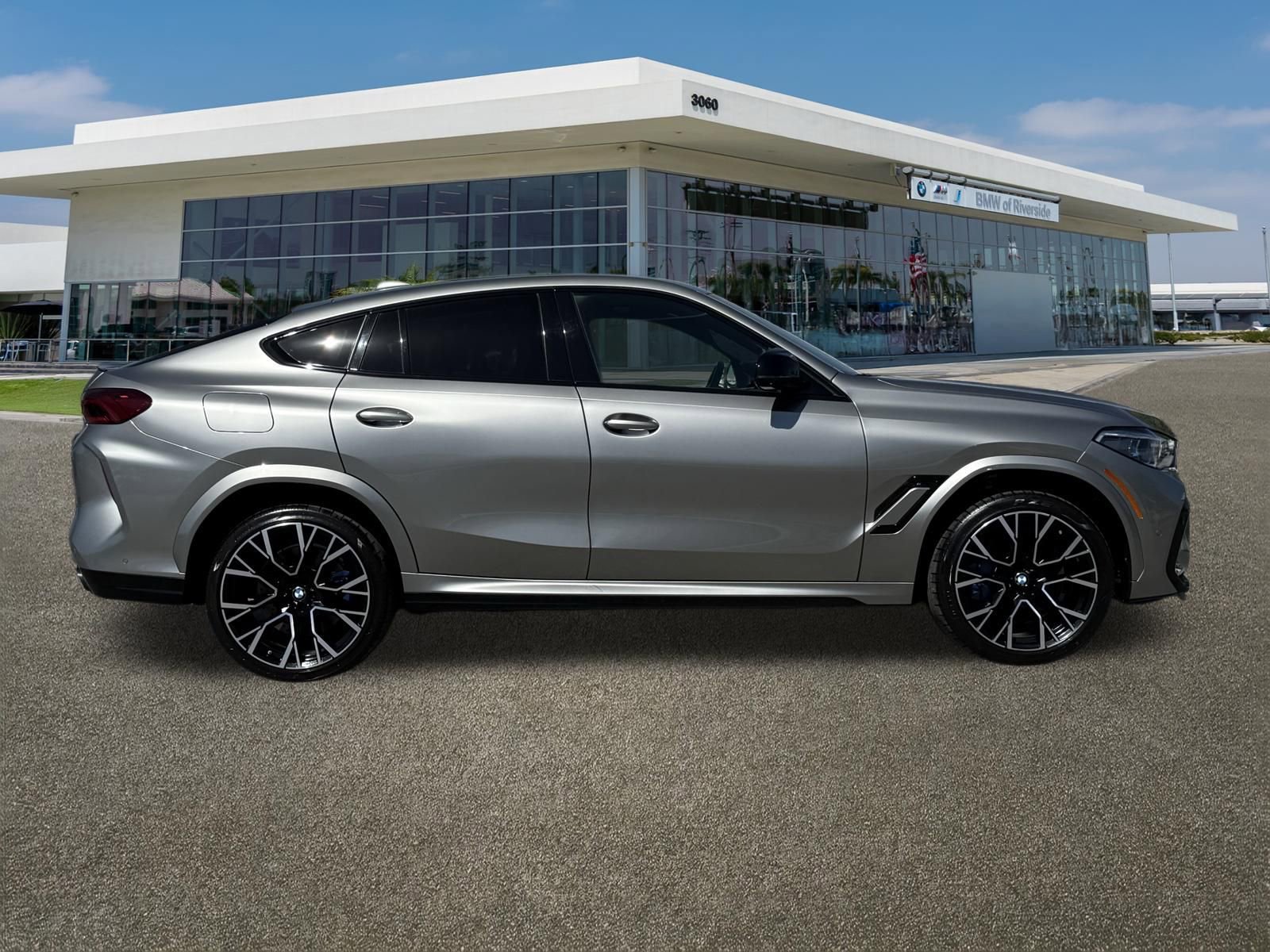 Used 2020 BMW X6 M Competition w/ Executive Package image 12