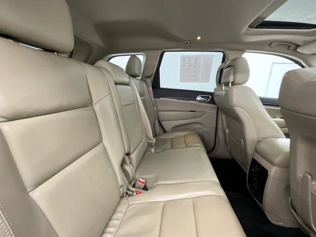 Used 2018 Jeep Grand Cherokee Limited image 15