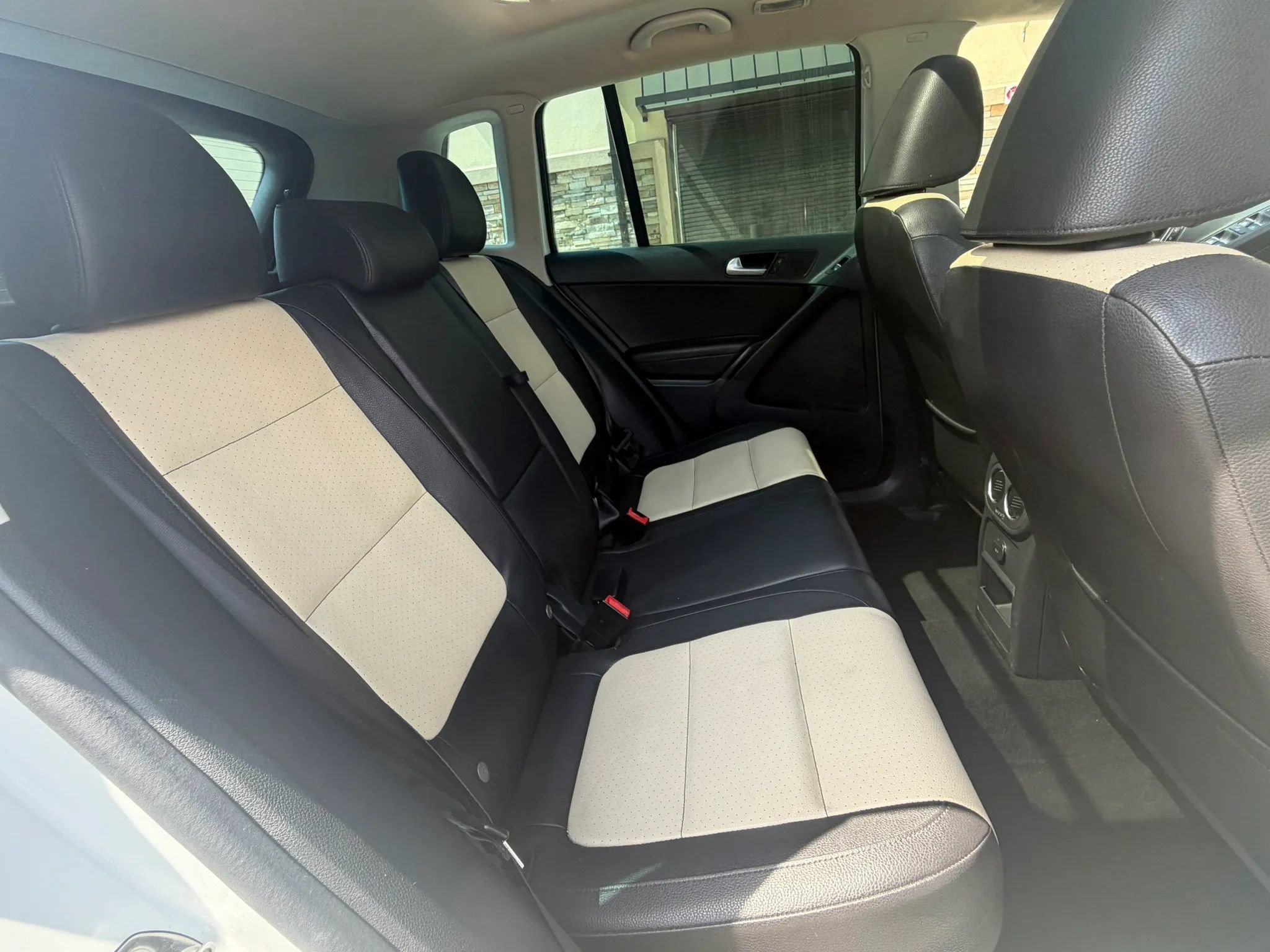 Used 2017 Volkswagen Tiguan Wolfsburg Edition FWD image 31