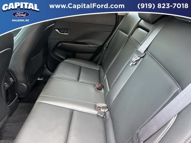 Used 2024 Hyundai Kona Limited FWD image 18
