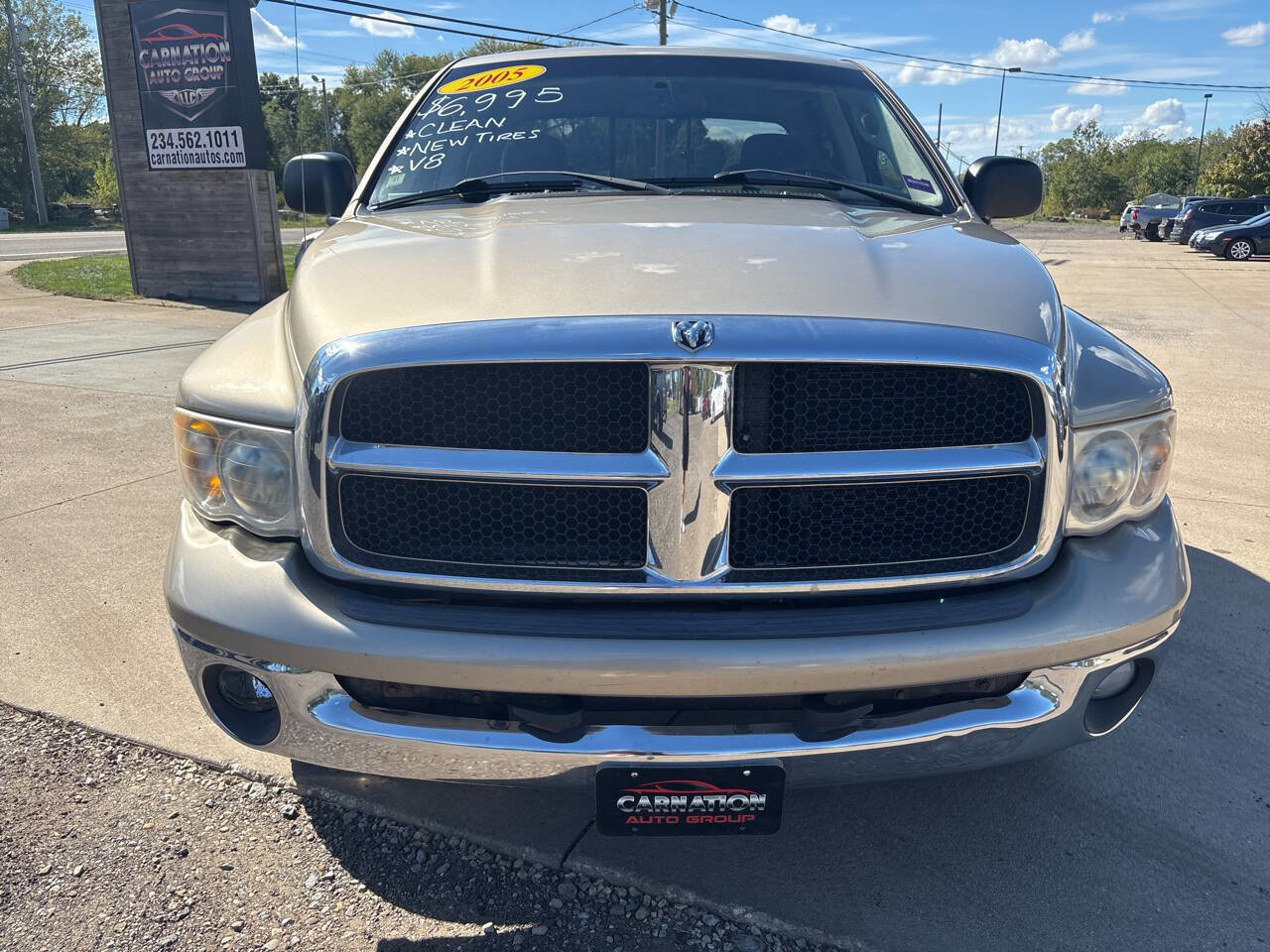 Used 2005 Dodge Ram 1500 Truck SLT image 2