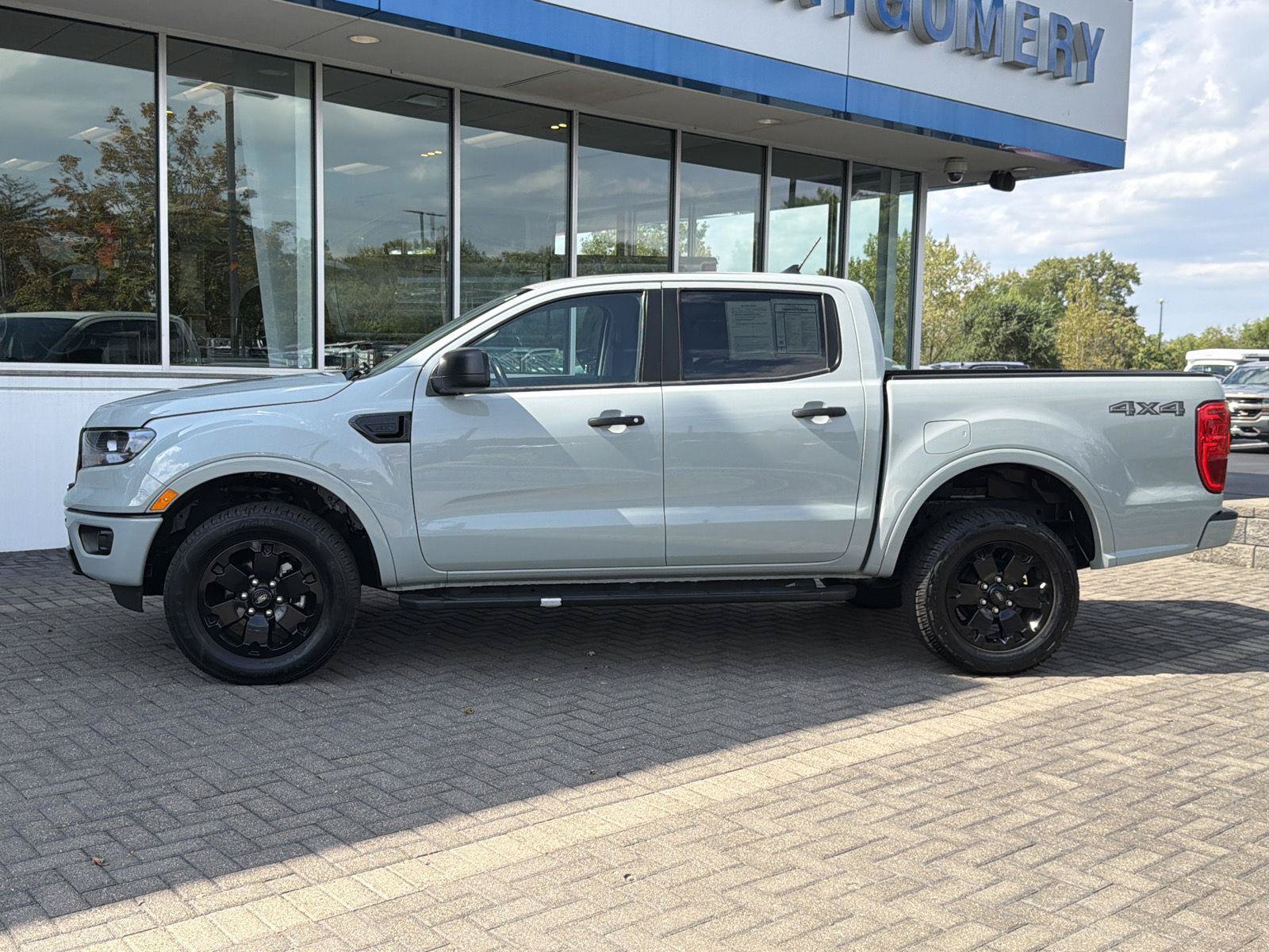 Used 2023 Ford Ranger XLT w/ Equipment Group 301A Mid AWD/4WD image 2