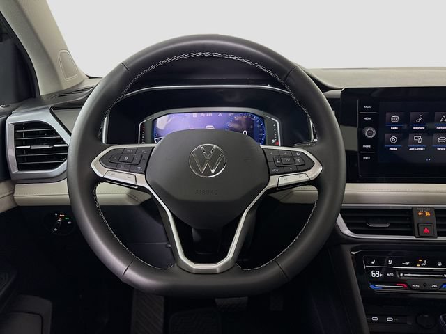 New 2026 Volkswagen Taos SEL AWD/4WD image 12