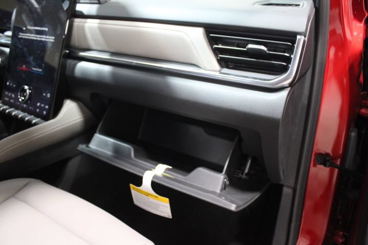 New 2026 GMC Terrain Elevation w/ Elevation Premium Package AWD/4WD image 27