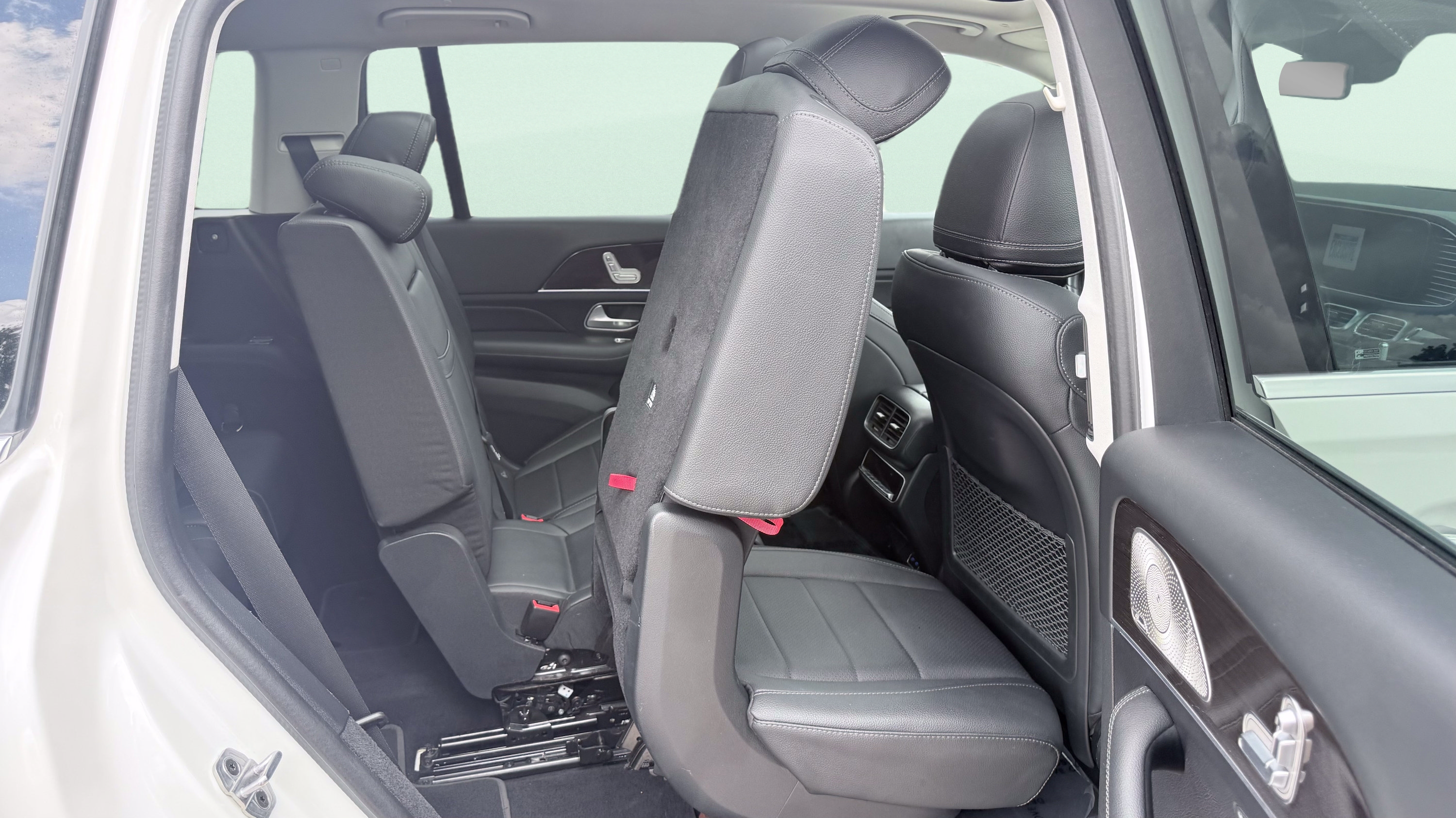 Used 2024 Mercedes-Benz GLS 450 4MATIC image 56