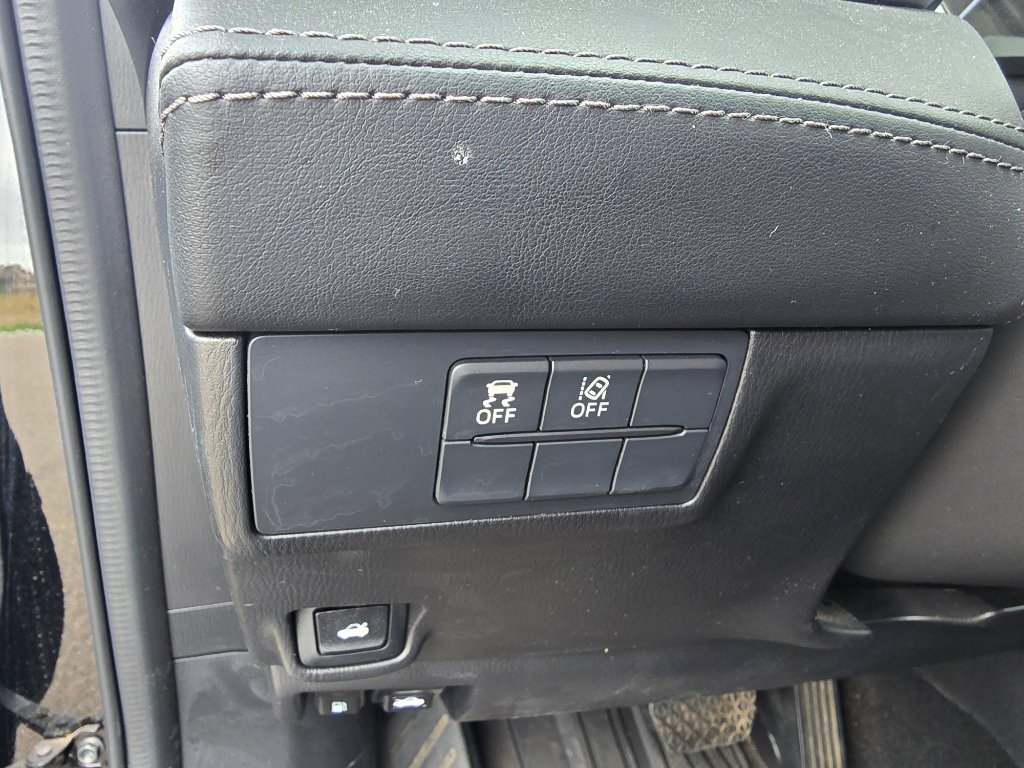 Used 2018 MAZDA MAZDA6 Grand Touring image 18