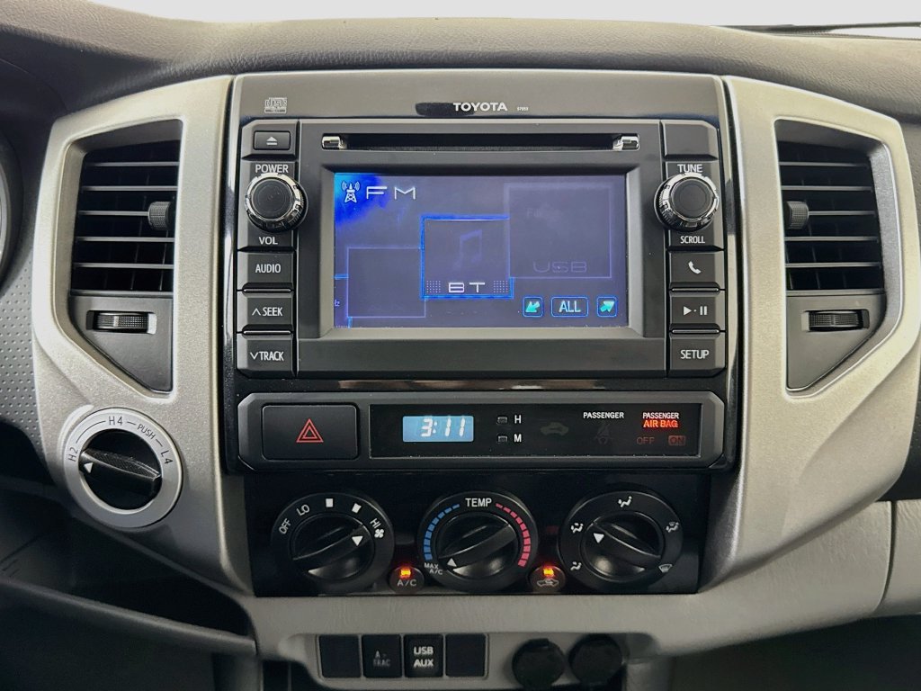 Used 2013 Toyota Tacoma 4x4 Double Cab w/ TRD Off-Road Pkg image 15