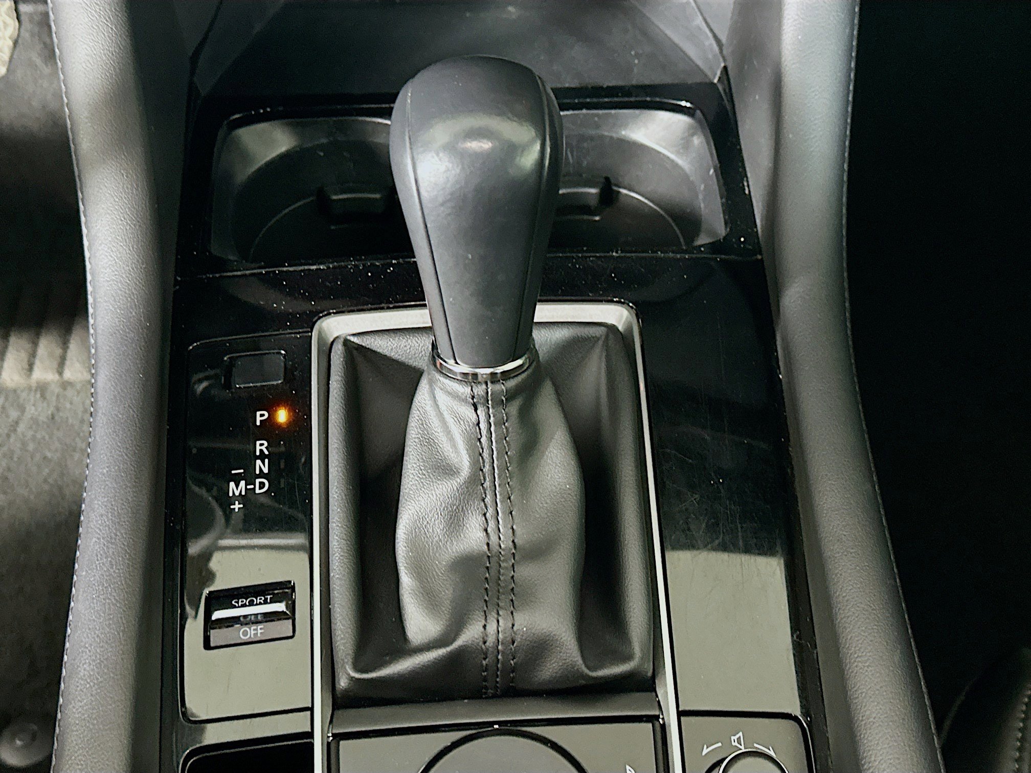 Used 2024 MAZDA MAZDA3 s image 25